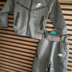 Alternative view of Ensemble Nike