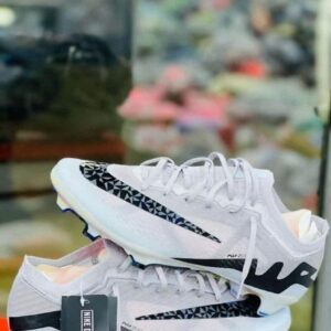 Alternative view of Crampons