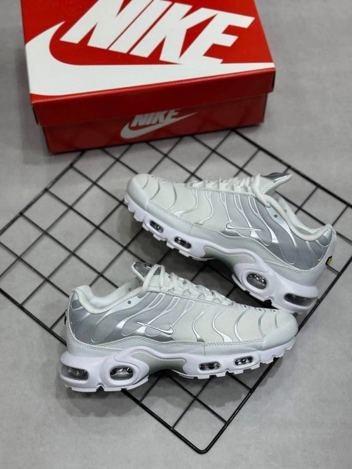 Basket Nike Tn enfant et adulte – Image 15