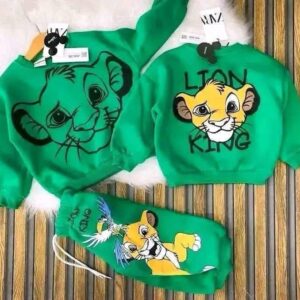 Alternative view of Ensemble Roi lion enfants